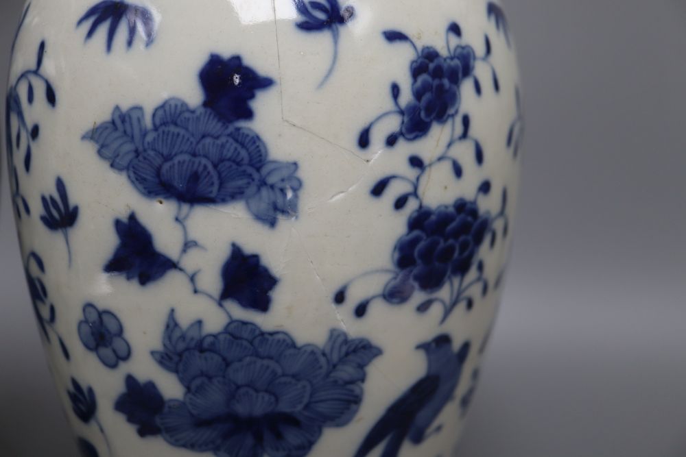 A 19th century Chinese blue and white hundred antiques vase and a Chinese blue and white vase, tallest 31cm